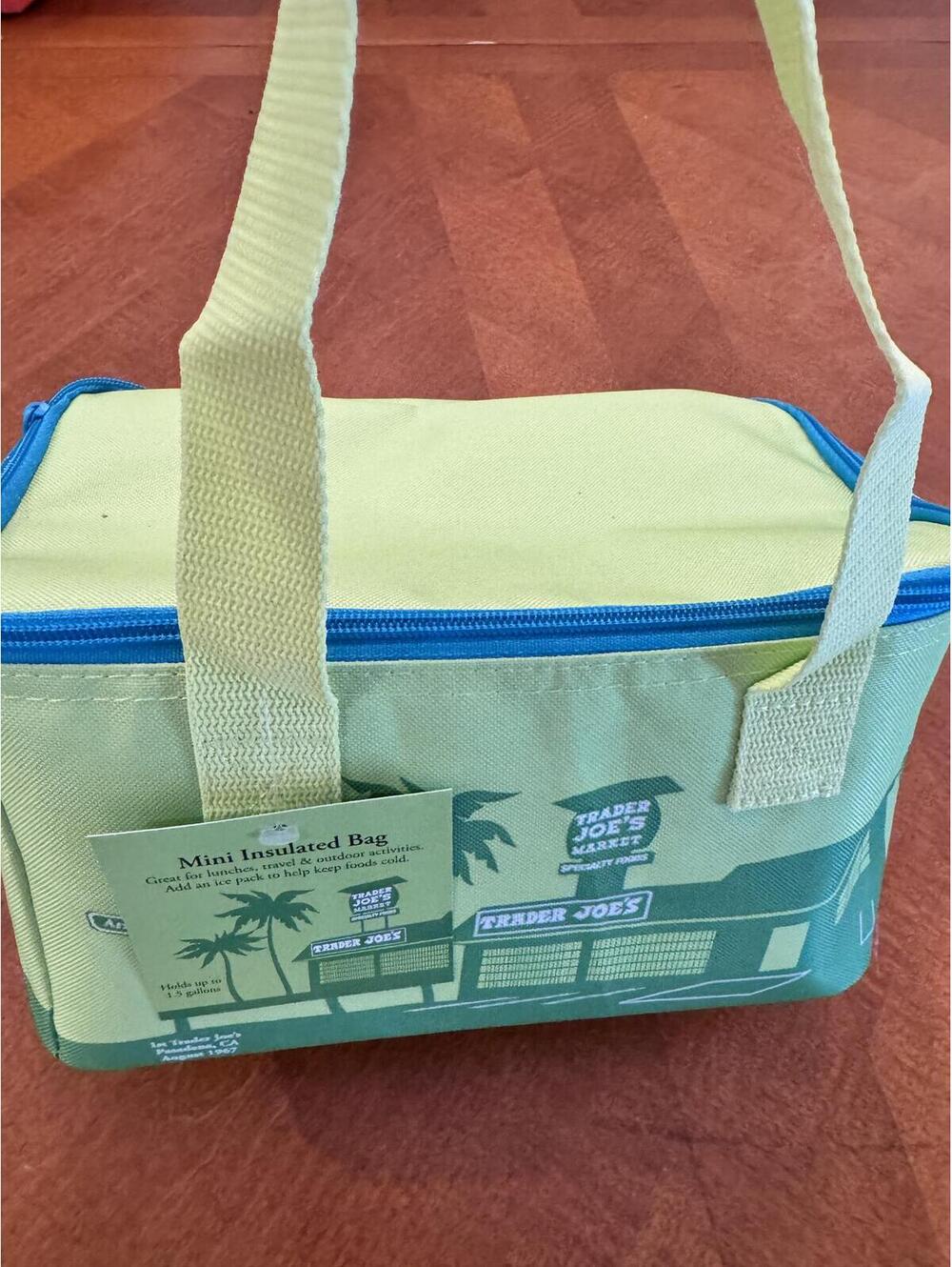 Trader Joe's Mini Insulated Bag - Green with Blue Zipper
